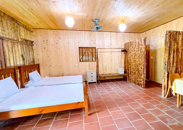 Warm Ways Ocean Khu nghỉ mát 4*